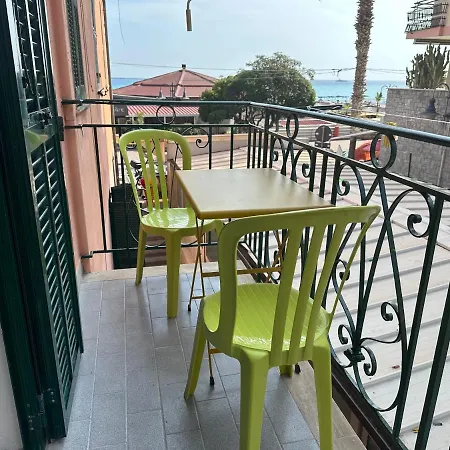 Casa Angela Vista Mare Ventimiglia
