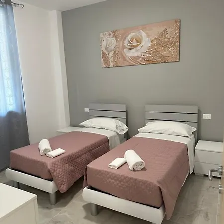 דירה Casa Angela Vista Mare ונטימיגליה