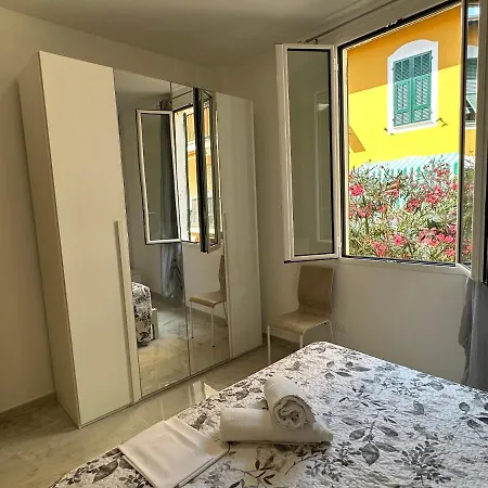 Casa Angela Vista Mare Ventimiglia
